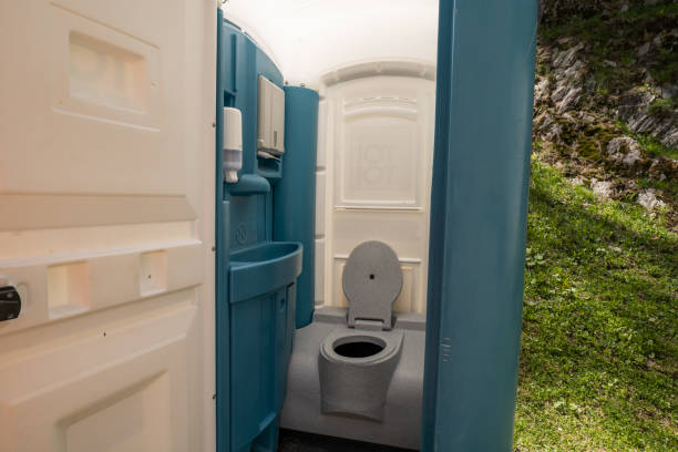 Best Best portable toilet rental  in Mayodan, NC